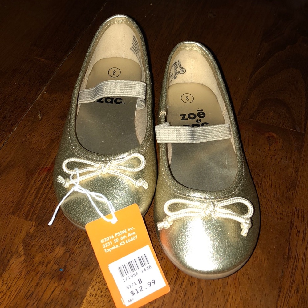 Girls size 8 dress shoes